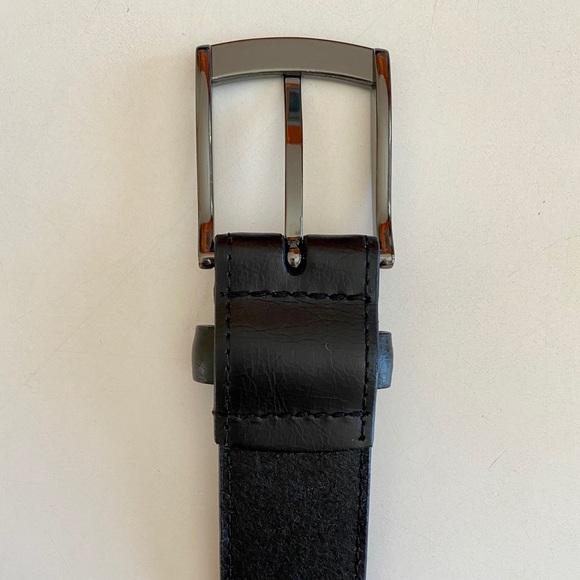 Genuine Leather Black Belt - Picture 2 of 4